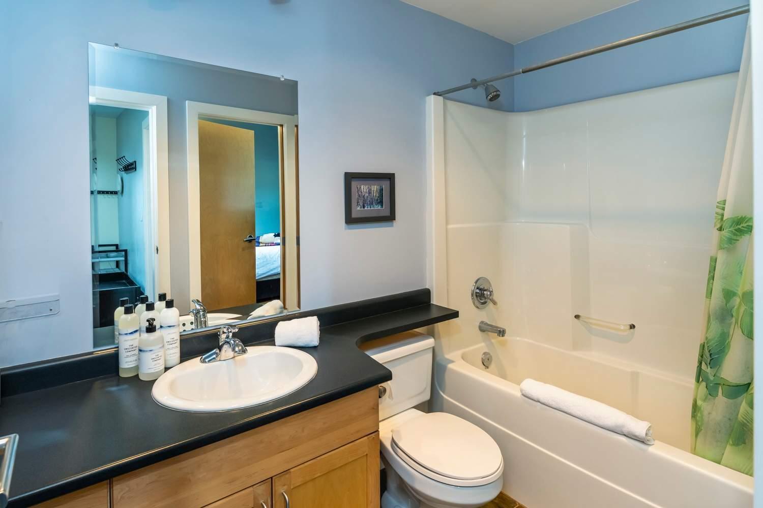 Nn - The Kit 4 - Downtown 1-Bed 1-Bath Villa Whitehorse Exterior photo