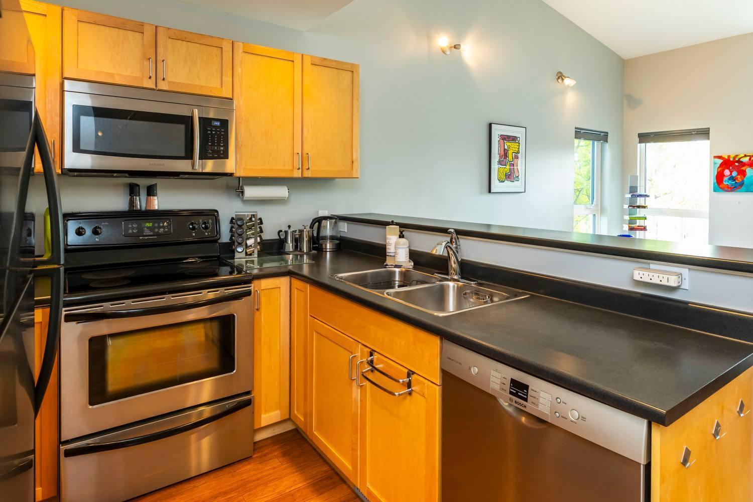 Nn - The Kit 4 - Downtown 1-Bed 1-Bath Villa Whitehorse Exterior photo