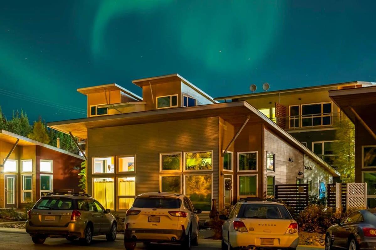 Nn - The Kit 4 - Downtown 1-Bed 1-Bath Villa Whitehorse Exterior photo